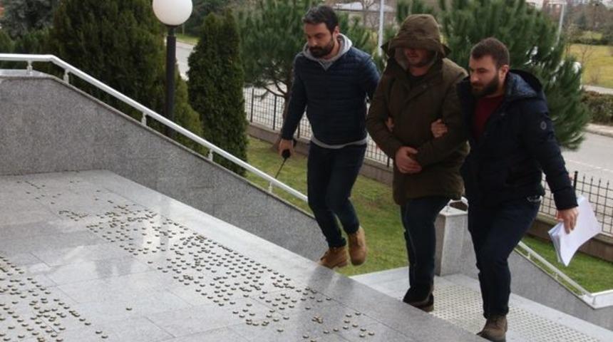 8 ayrı suçtan aranıyordu! Böyle yakalandı