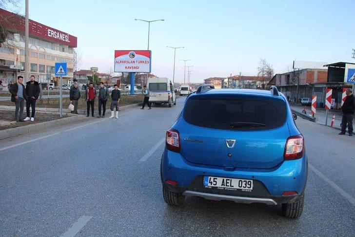 İşçi servisi otomobille çarpıştı: 1 yaralı G2