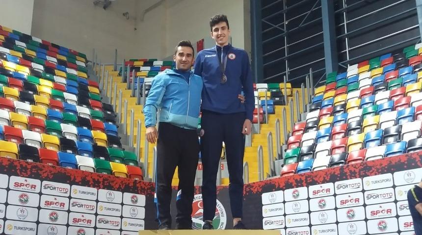 K&uuml;tahyalı başarılı sporcu Balkan Şampiyonası&rsquo;na katılacak