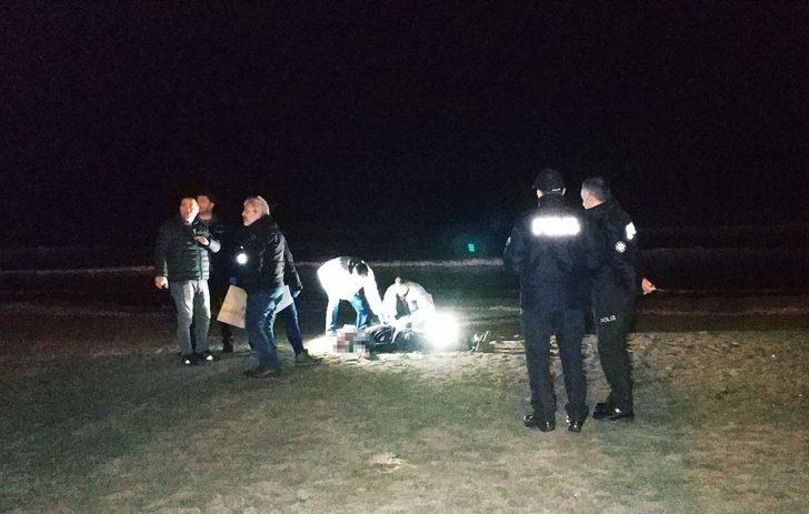 Emekli polis deniz kenarında tabancayla intihar etti G2