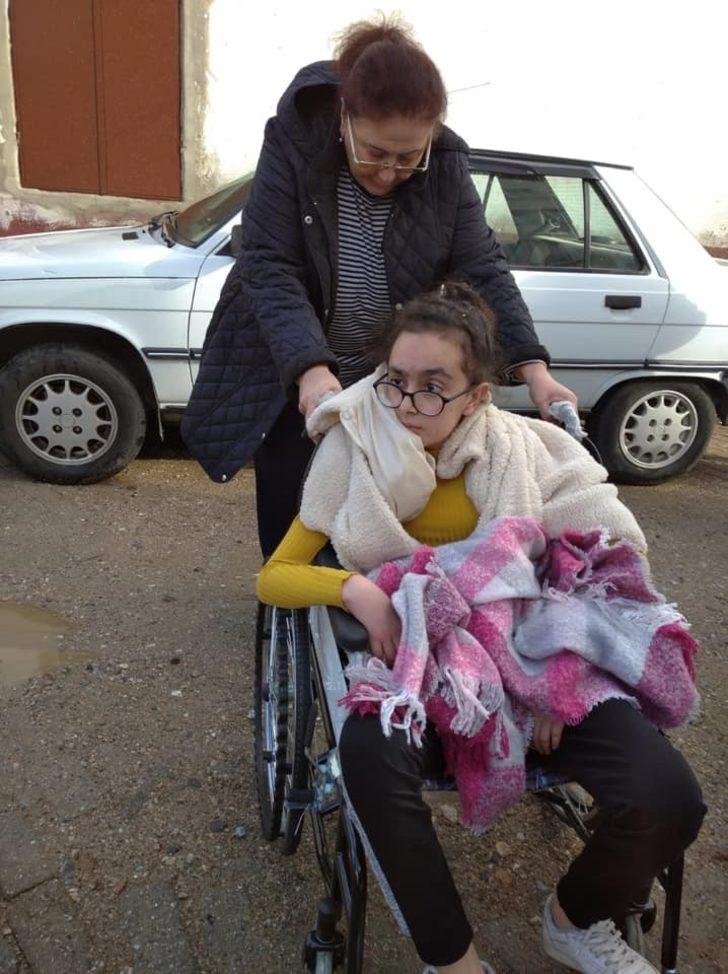 Aymelek Derneği’nden Yağmur Azun’a destek G2