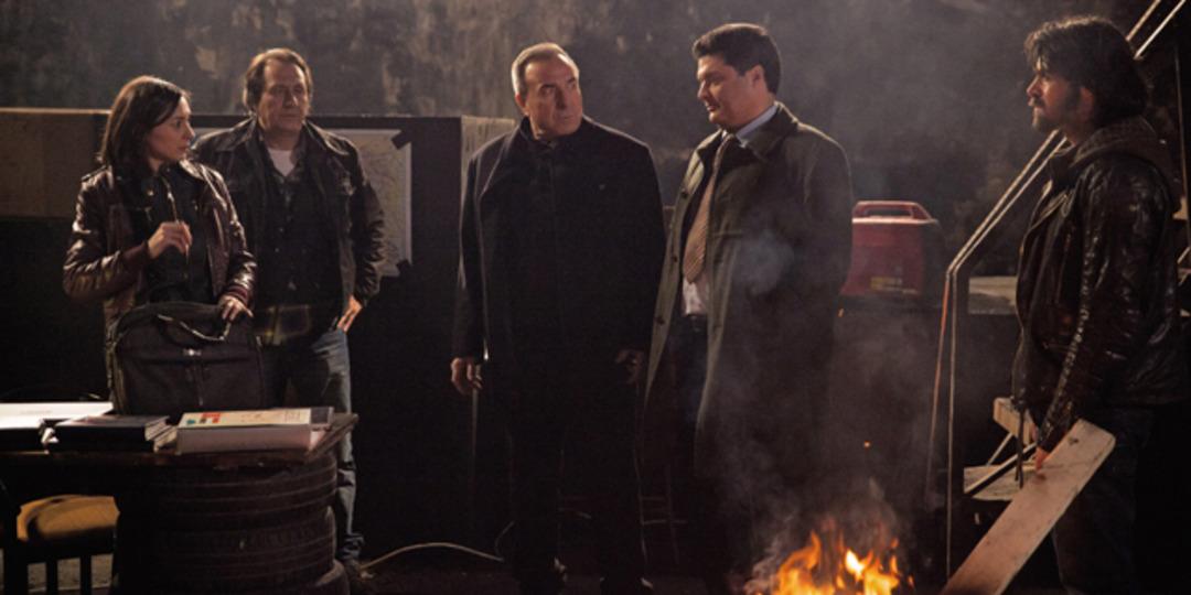 Arka Sokaklar 322. B&ouml;l&uuml;m Galerisi