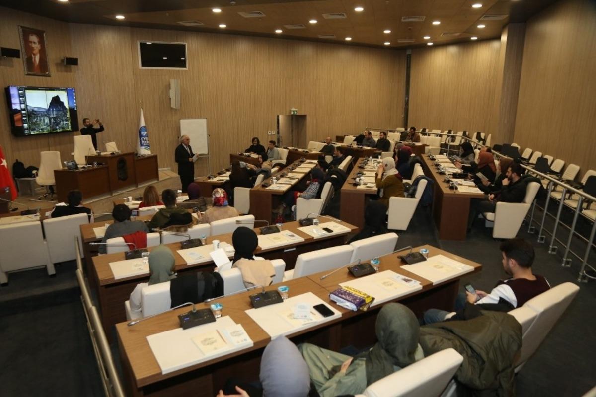 Şehir ve Medeniyet Okulunda &ldquo;Osmanlı Şehirleri&rdquo; semineri