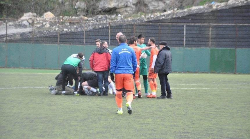 Sahada panik atak ge&ccedil;irdi, hastaneye kaldırıldı