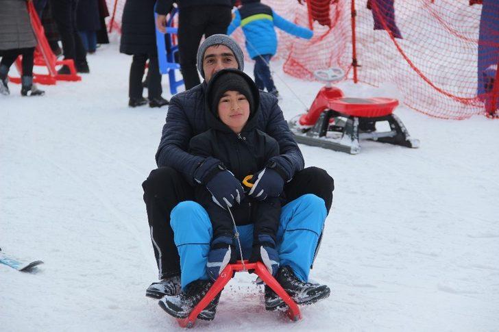 Sömestr tatilinin son günü Palandöken doldu taştı G4