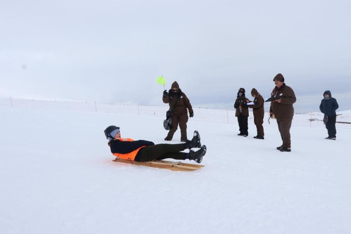 Geleneksel Kızak yarışları Erciyes&rsquo;te yapıldı