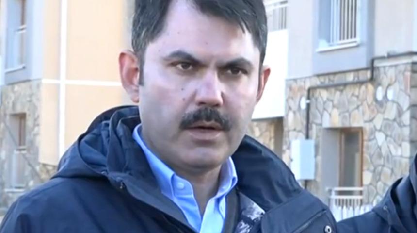 Elazığ'daki 6.8'lik deprem sonrası Bakan Kurum'dan 'konut' açıklaması