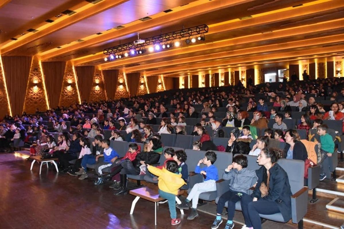 &Ccedil;ocuk etkinlikleri festivali yoğun ilgi