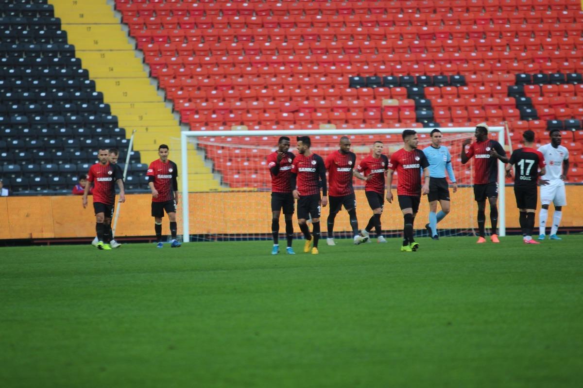 &Ouml;ZET | Gaziantep FK 5-1 Sivasspor ma&ccedil; sonucu