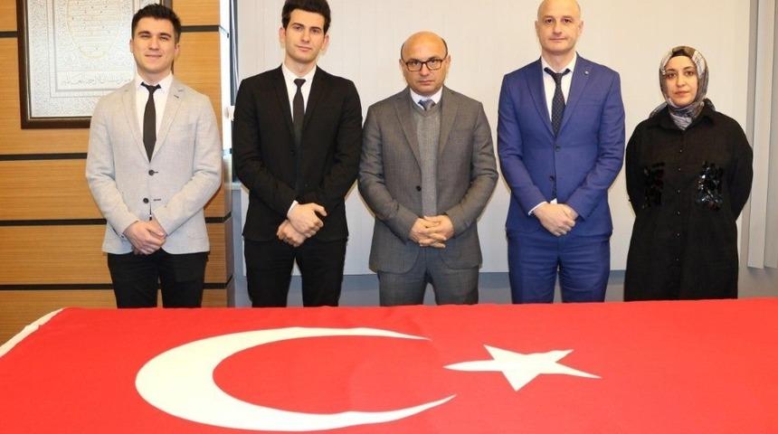 Yemin ederek asaleten memur oldular