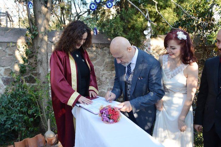 İkinci baharlarına 02.02.2020 tarihinde dünya evine girdiler G5