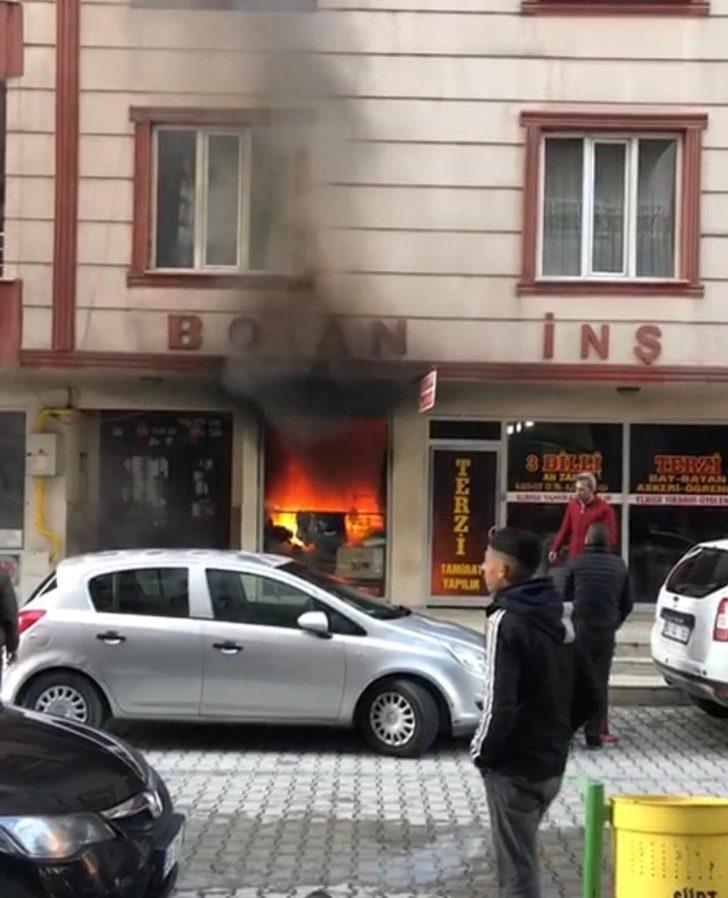 Siirt’te iş yerinde çıkan yangın korkuttu G3
