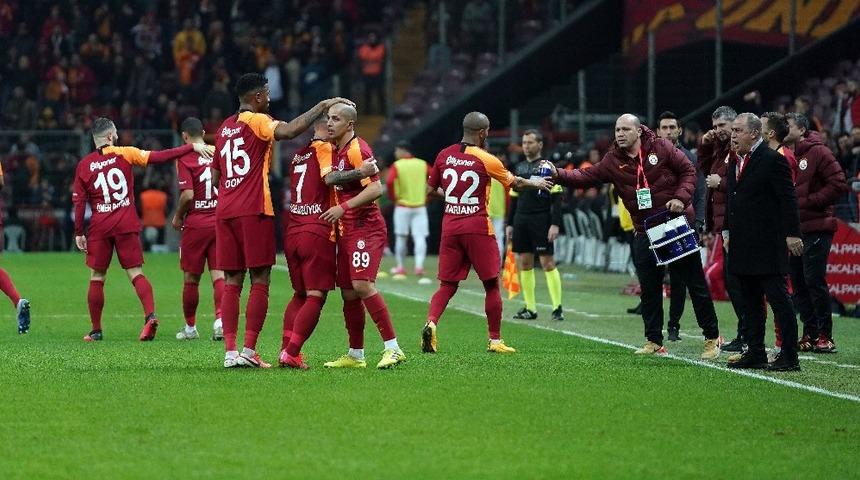 Galatasaray ligde seriye bağladı, &uuml;st &uuml;ste 4. galibiyet