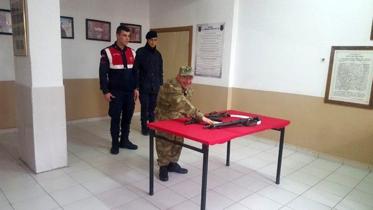 Fiziksel engelli adamın 36 yıllık askerlik hayali gerçek oldu G4