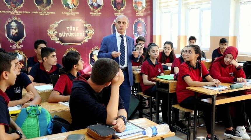 Erzincan&rsquo;da 40 bin 915 &ouml;ğrenci i&ccedil;in ders zili &ccedil;aldı