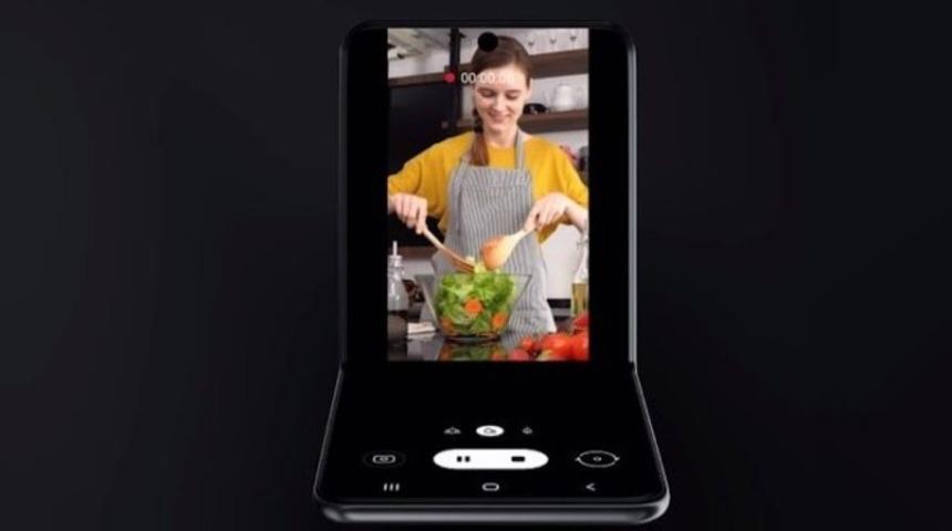 Galaxy Z Flip FCC&rsquo;de g&ouml;r&uuml;nt&uuml;lendi