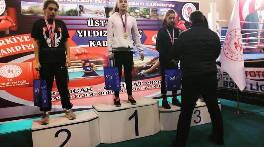 Aydınlı sporcu T&uuml;rkiye Şampiyonu oldu