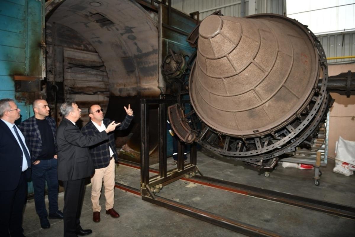 Vali Su, MTOSB&rsquo;de fabrikalarda inceleme yaptı