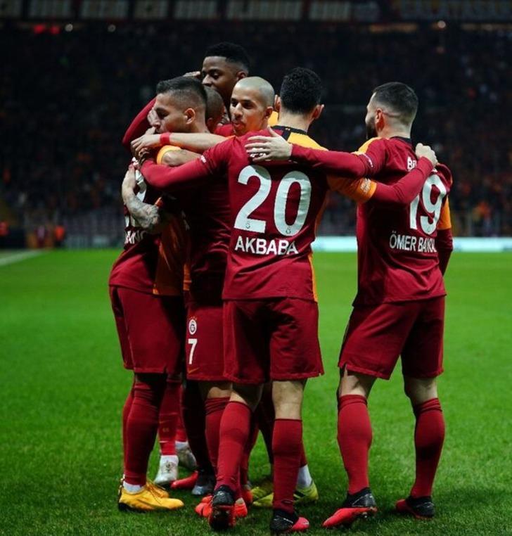 Rıdvan Dilmen: Galatasaray, Kadıköy'de kazanırsa ligde daha farklı şeyler düşünebiliriz G3