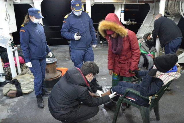 Seferihisar açıklarında, 29 kaçak göçmen yakalandı