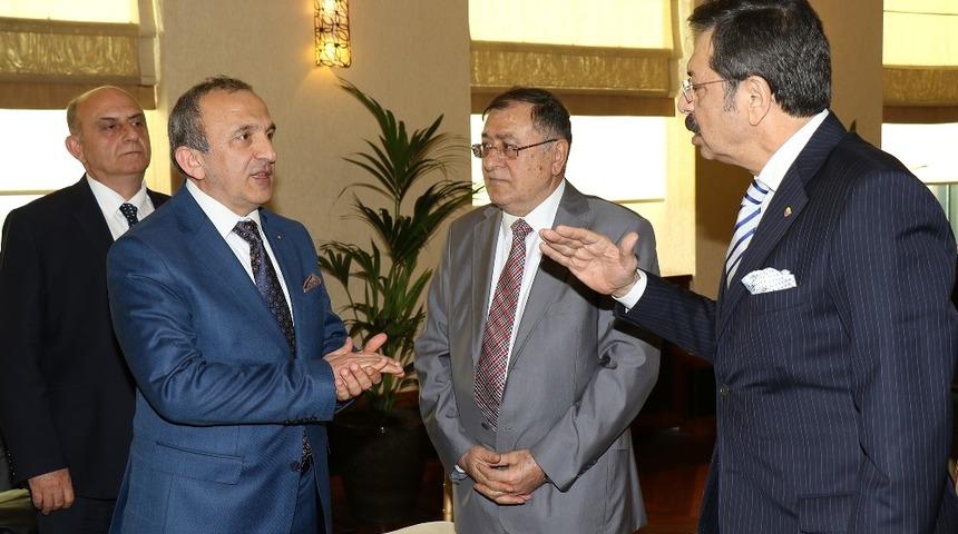 TOBB Başkanı Hisarcıklıoğlu Manisa&rsquo;da iş d&uuml;nyasıyla buluşacak