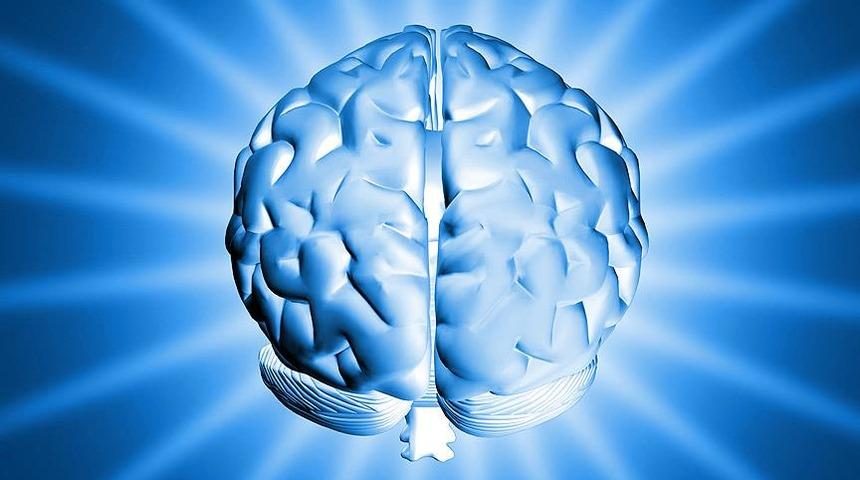 Alzheimer'ın belirtileri nelerdir? Alheizmer ile ilgili dikkat çeken açıklamalar