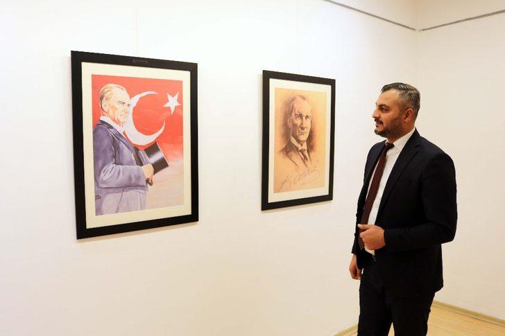 Etem Çalışkan’ın “Atatürk portreleri” sergisi G4