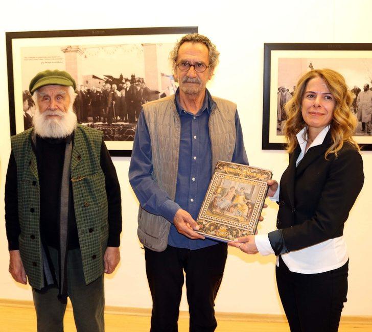 Etem Çalışkan’ın “Atatürk portreleri” sergisi G5