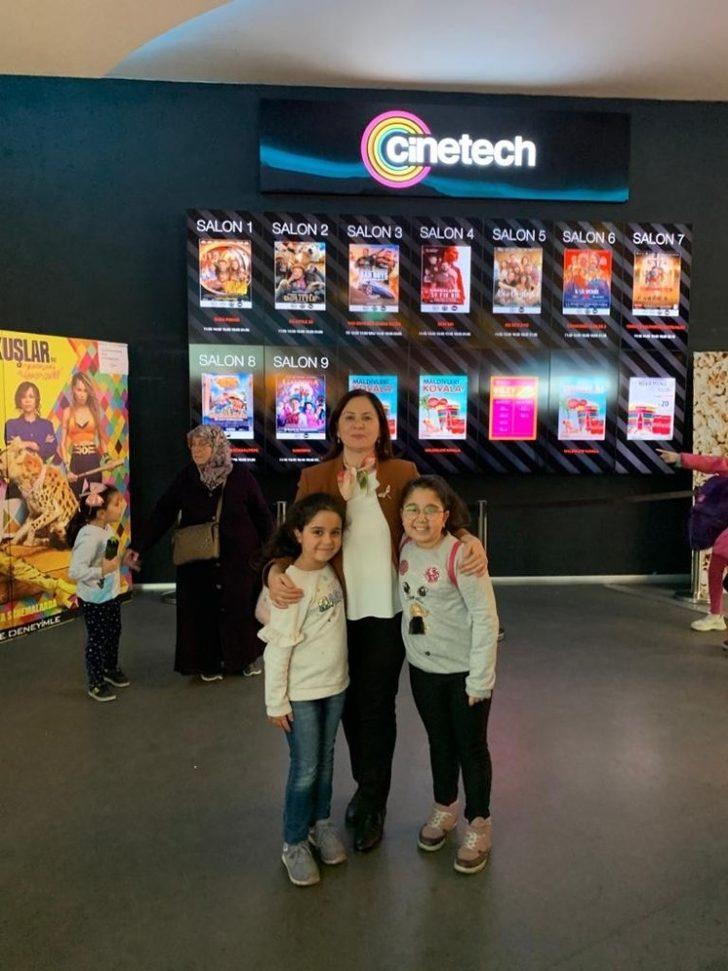 Talasemili çocuklar sinemada buluştu G2