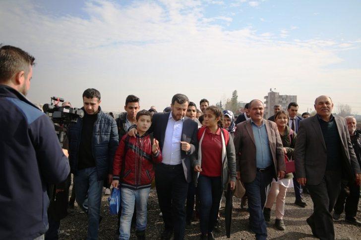 Okul yolu asfaltlandı G3