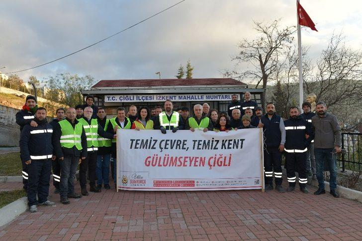 Çiğli’de sokak temizliği devam ediyor G2