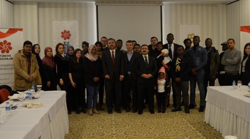 ‘Türkiye Mezunları’ geleceklerine hazırlanıyor