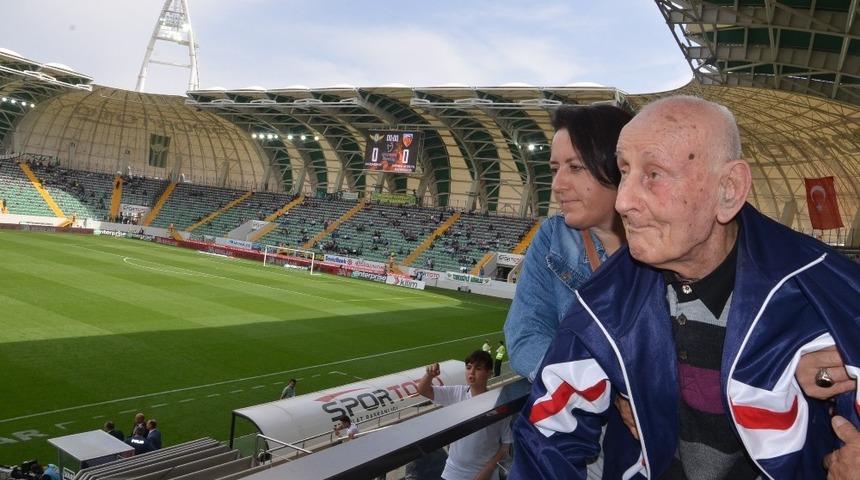 Sağlamcı Bahattin hayatını kaybetti