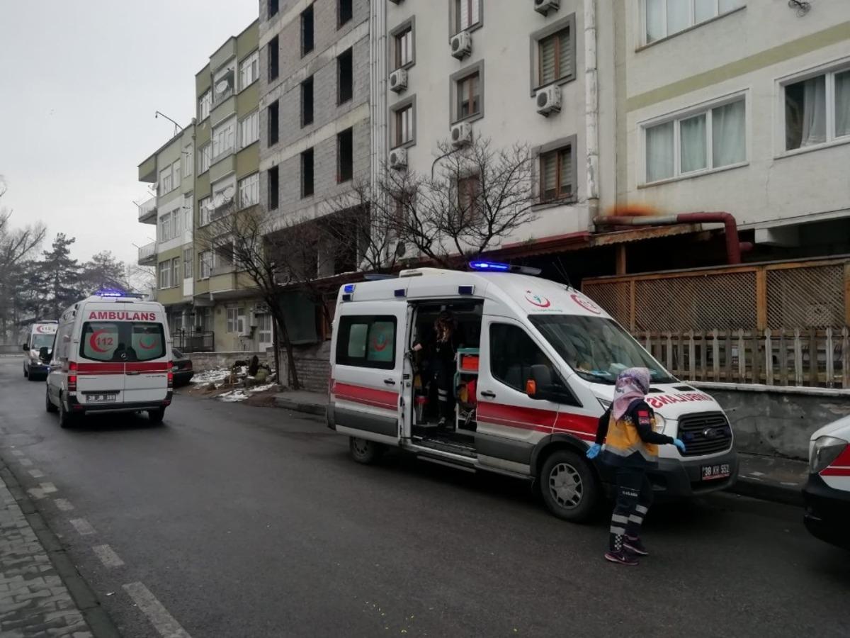 Kayseri&rsquo;de karbonmonoksit gazından 8 kişi zehirlendi