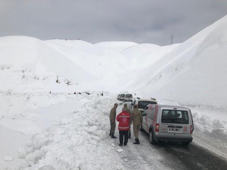 Sincikli depremzedelere yardımlar ulaştırılıyor G2