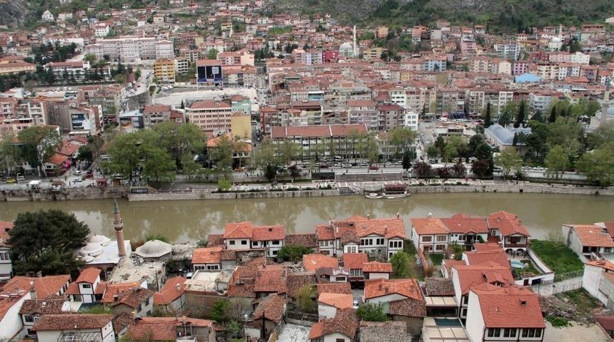 Amasya&rsquo;da ihracat arttı, ithalat azaldı