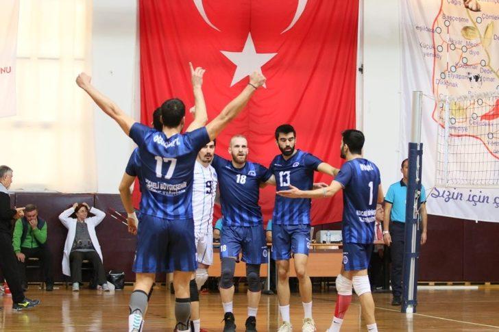 Kağıtspor voleybolda liderliği geri aldı G2