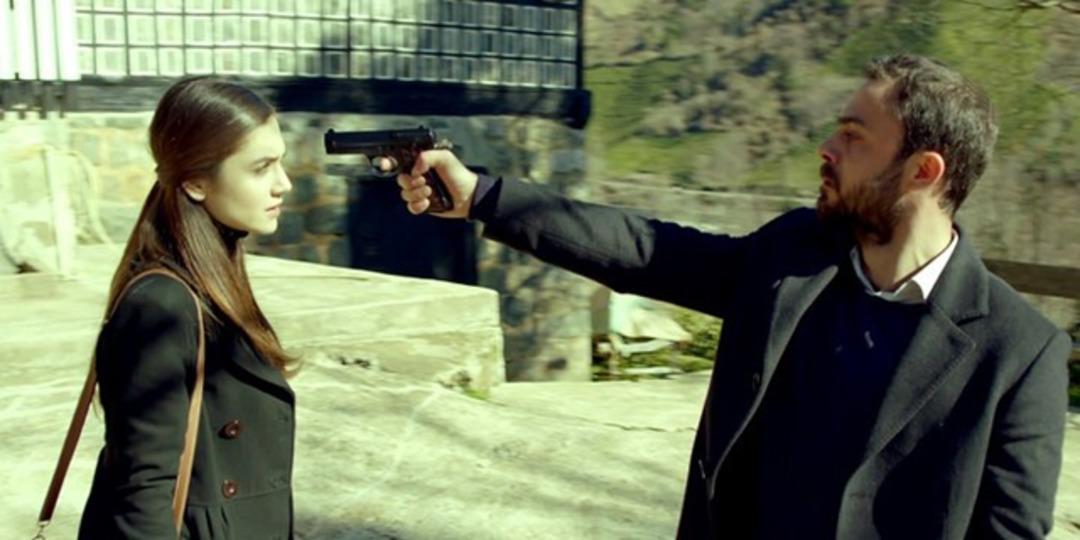 Benim İ&ccedil;in &Uuml;z&uuml;lme 53. B&ouml;l&uuml;m Galerisi