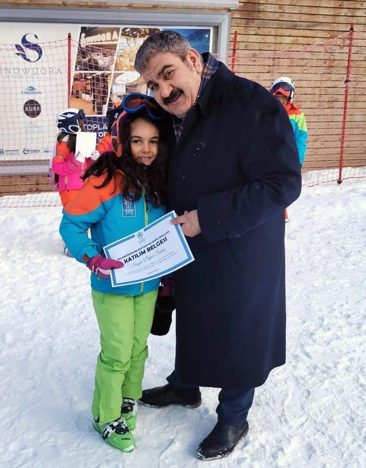 Sunar’dan öğrencilere belge ödülü G2