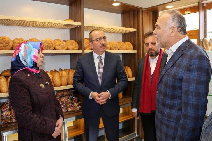 Meram’a glutensiz ekmek büfesi açıldı G4