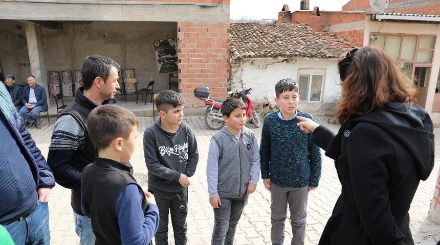 Akhisar&rsquo;da depremzede &ccedil;ocuklara psikolojik destek