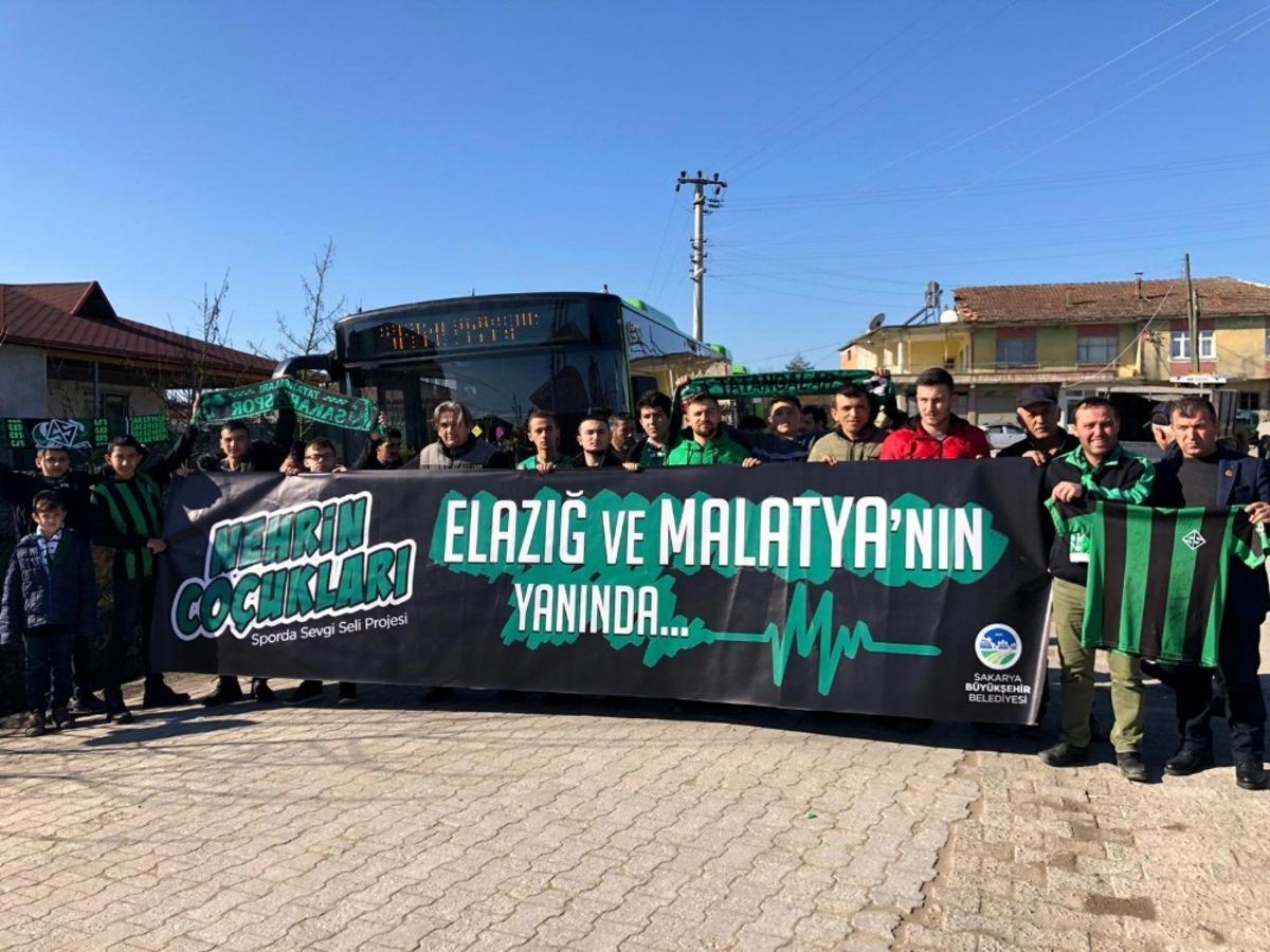 Gen&ccedil; sporseverler Sakaryasporla buluştu