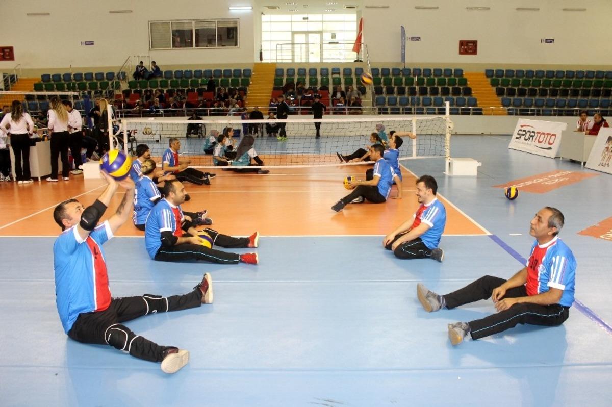 Oturarak Voleybol 1. LİG 1. Etap M&uuml;sabakaları sona erdi