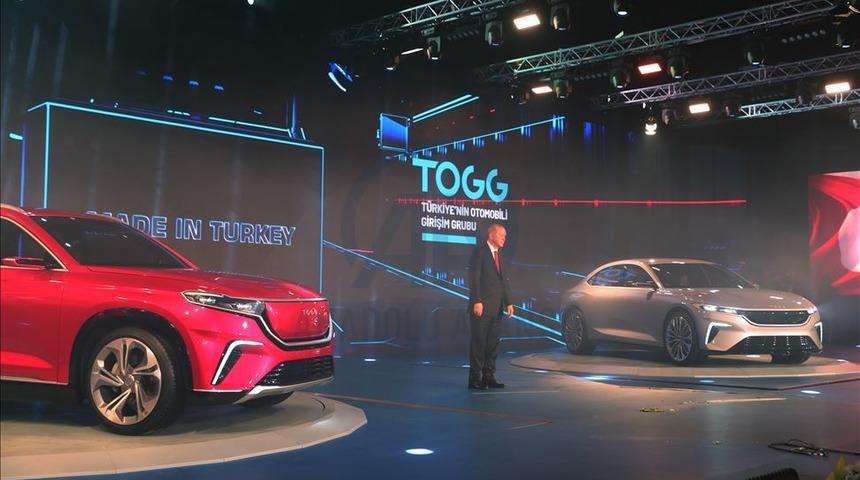 Cumhurbaşkanı Erdoğan'dan yerli otomobil a&ccedil;ıklaması!