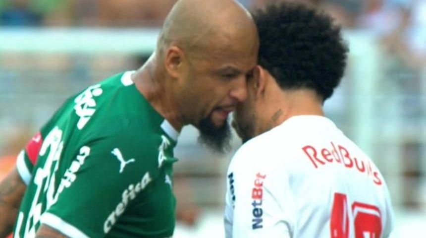 'Felipe Melo anneme k&uuml;f&uuml;r etti'