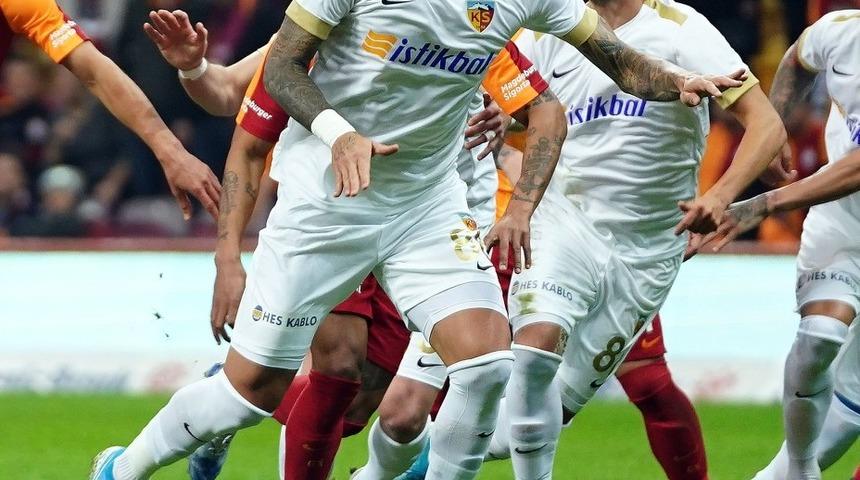 Diego Angelo ilk ma&ccedil;ına &ccedil;ıktı