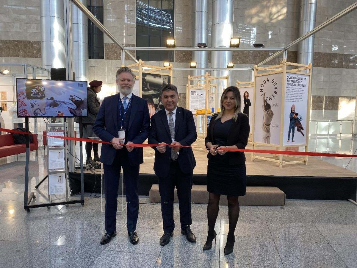 Hedef sıfır karbon ayak izi: &ldquo;Moda Devrimi Sergisi&rdquo;ni 29 Şubat&rsquo;a kadar EİB&rsquo;de ziyaret edebilirsiniz