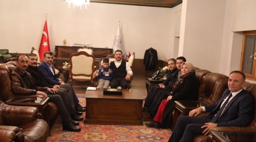 Belediye Meclis &uuml;yelerinden &lsquo;&Ccedil;ocuklar &Uuml;ş&uuml;mesin&rsquo; kampanyasına destek