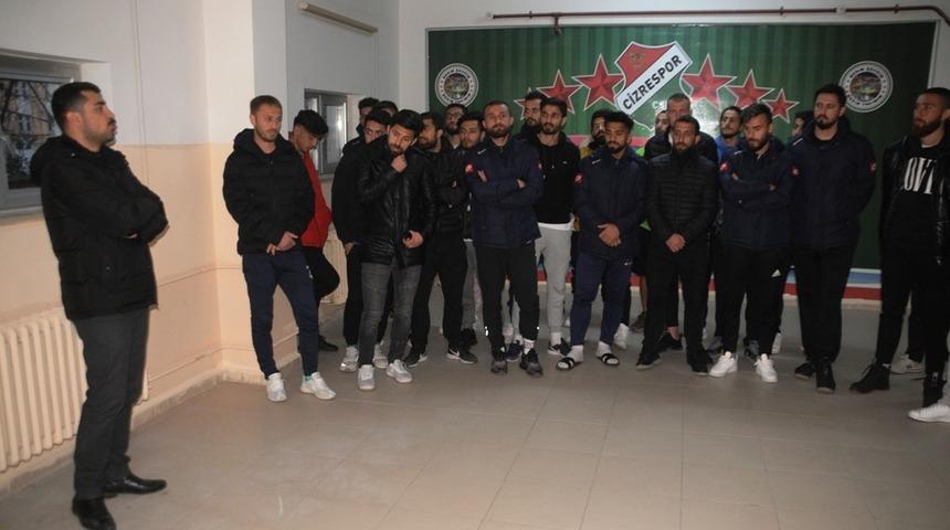 Ligden çekilen Cizrespor'da vedalaşma töreni