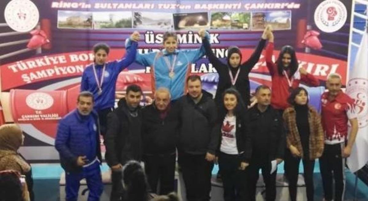 Kocasinan&rsquo;ın boks sporcusu Hikmet G&uuml;l T&uuml;rkmen, T&uuml;rkiye Şampiyonu Oldu